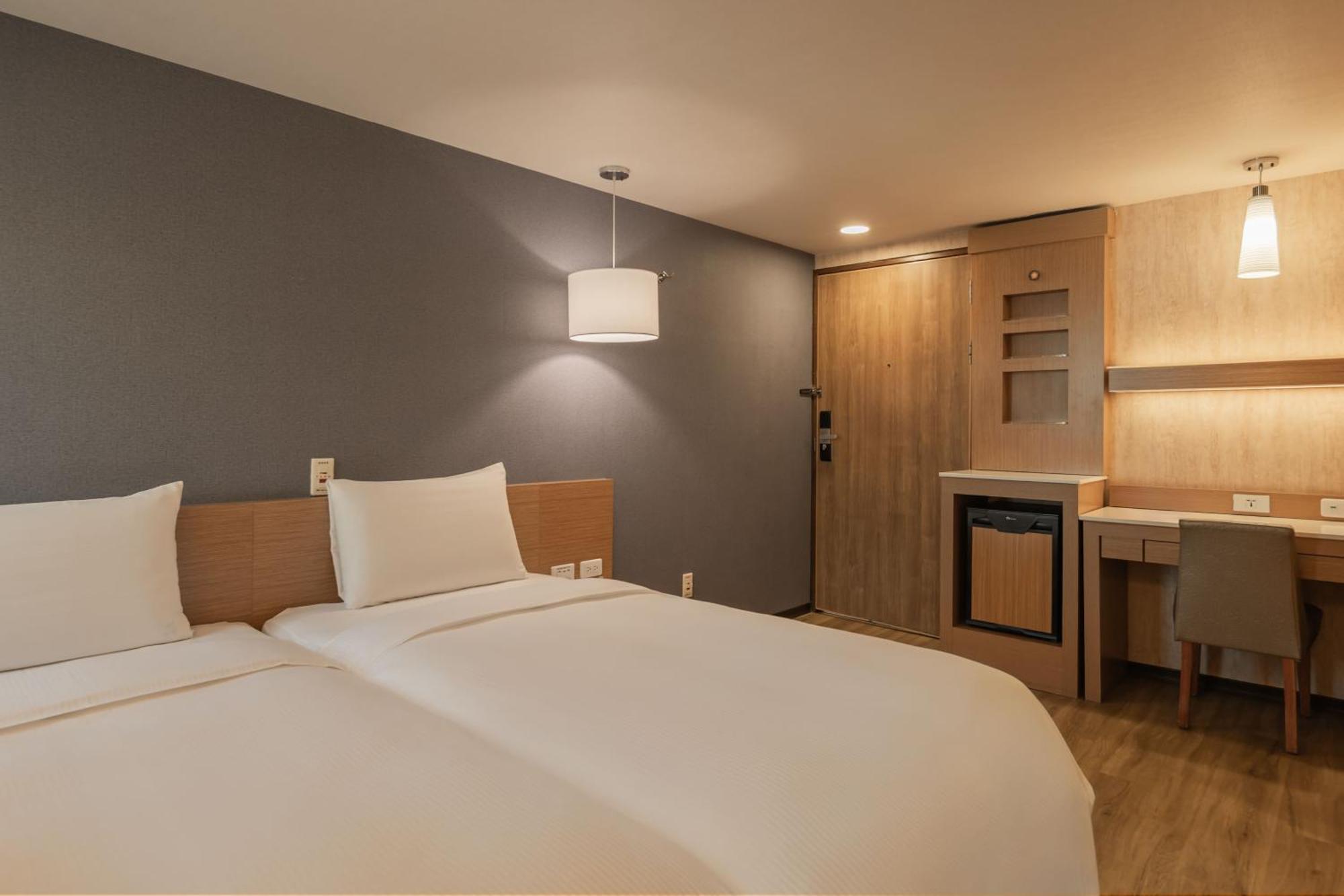 คายด์เนส โฮเต็ล ไท่หนาน ฉือคาน ทาวเวอร์ Hotel ไถหนาน ห้อง รูปภาพ